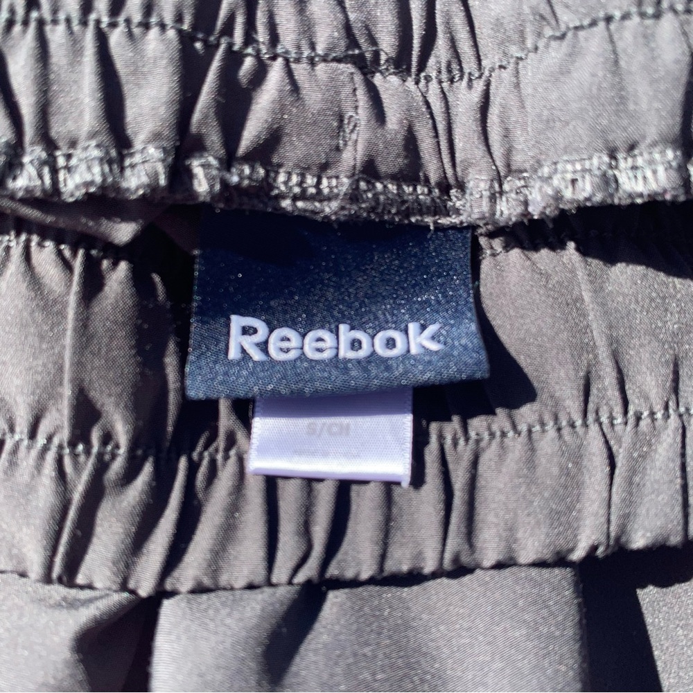 Reebok Women’s Gray & Pink Athletic Shorts w/ Drawstring Elastic Waist + Pockets - Picture 9 of 14
